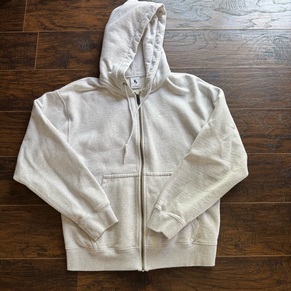 Nike Solo Swoosh Men’s Size S Light Gray Full-Zip Hoodie Sweatshirt Jacket